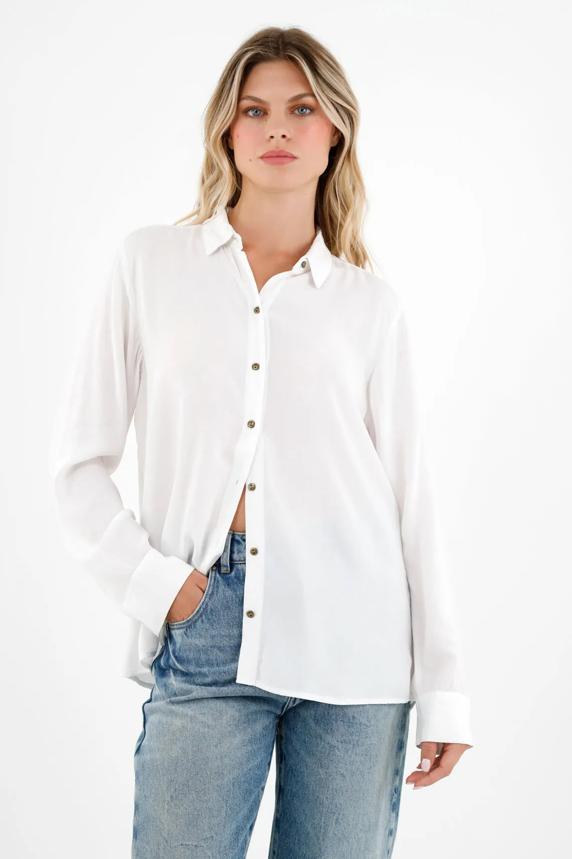 Blusa blanca de seda Rosales